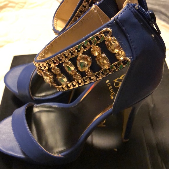 Blue Chyanne heels - Picture 2 of 4